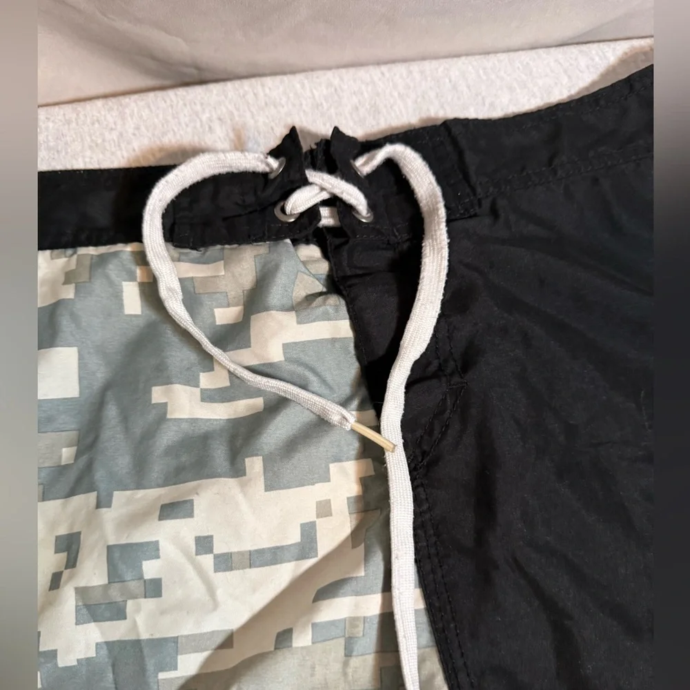 GM Chevrolet Camo Board‎ Shorts 🖤🪖